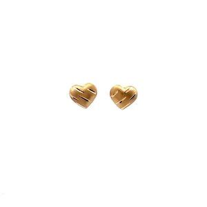 18K Gold Earrings Stud Heart  2.72 grams